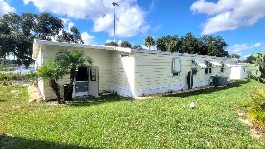 84 Emerald Dr. East a Dundee, FL Mobile or Manufactured Home for Sale